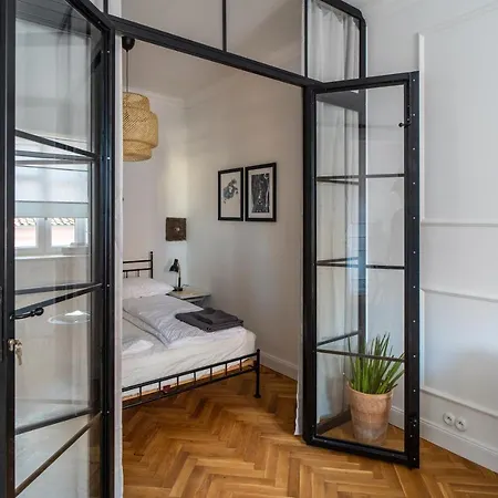 Liberte - Premium For Two * Όλστυν